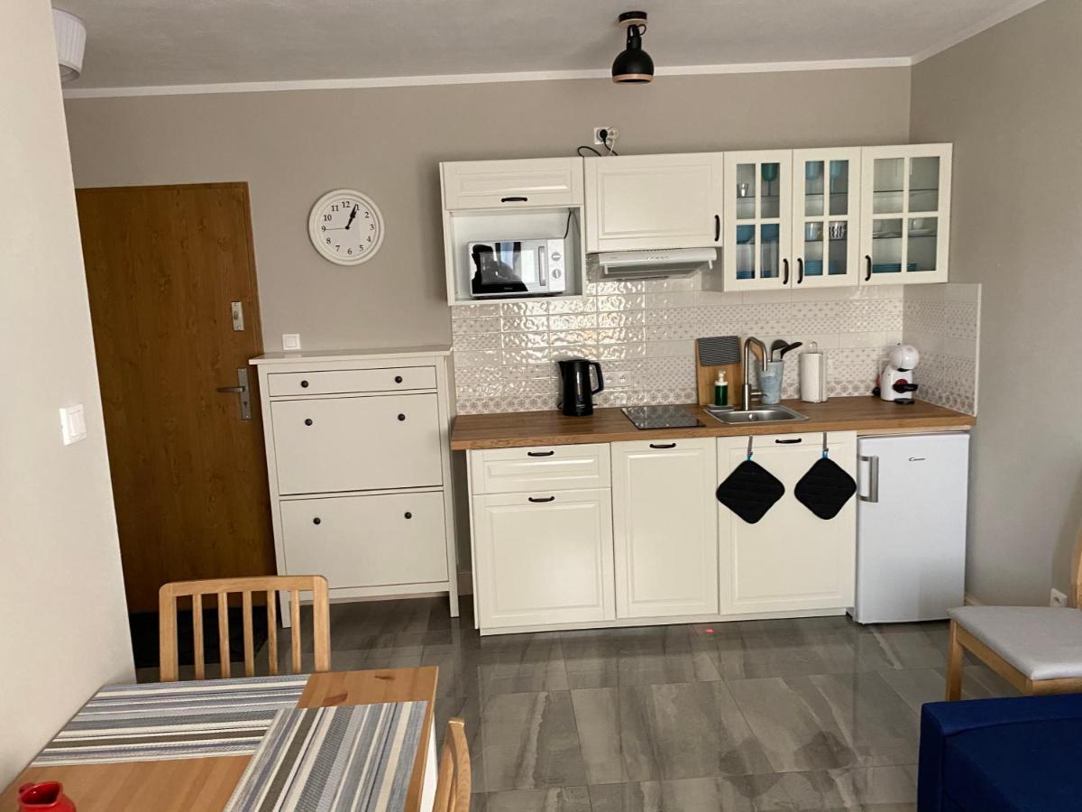 Apartamenty Na Zmijowej Gorce Debina  ภายนอก รูปภาพ