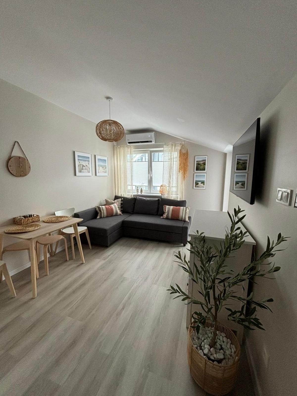 Apartamenty Na Zmijowej Gorce Debina  ภายนอก รูปภาพ
