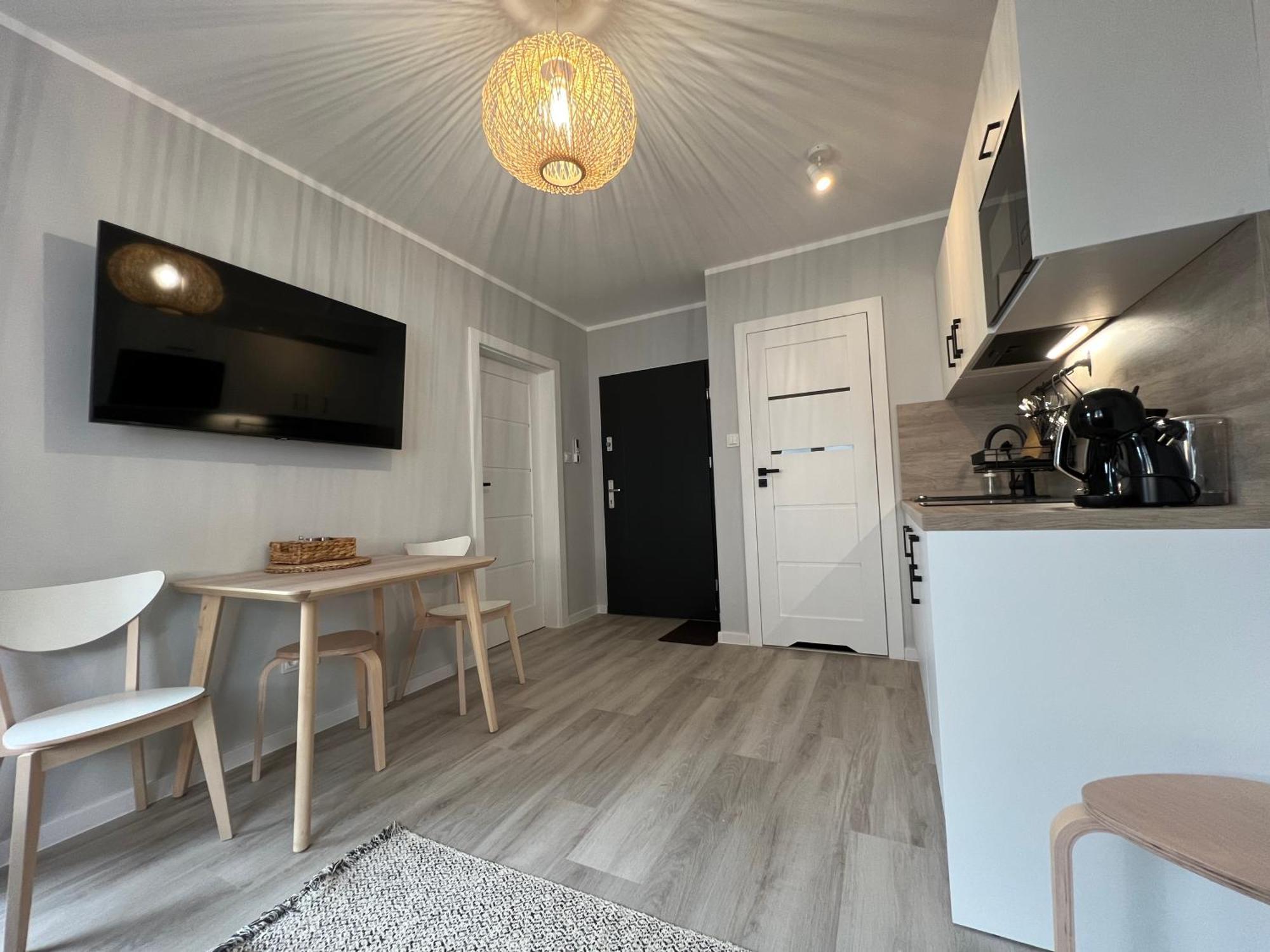 Apartamenty Na Zmijowej Gorce Debina  ภายนอก รูปภาพ